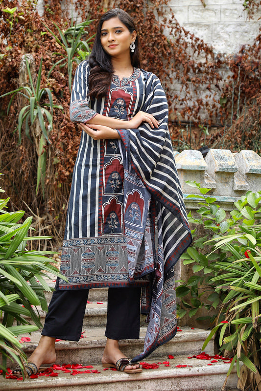 Black Cotton Printed Kurti 3 Pieces Set