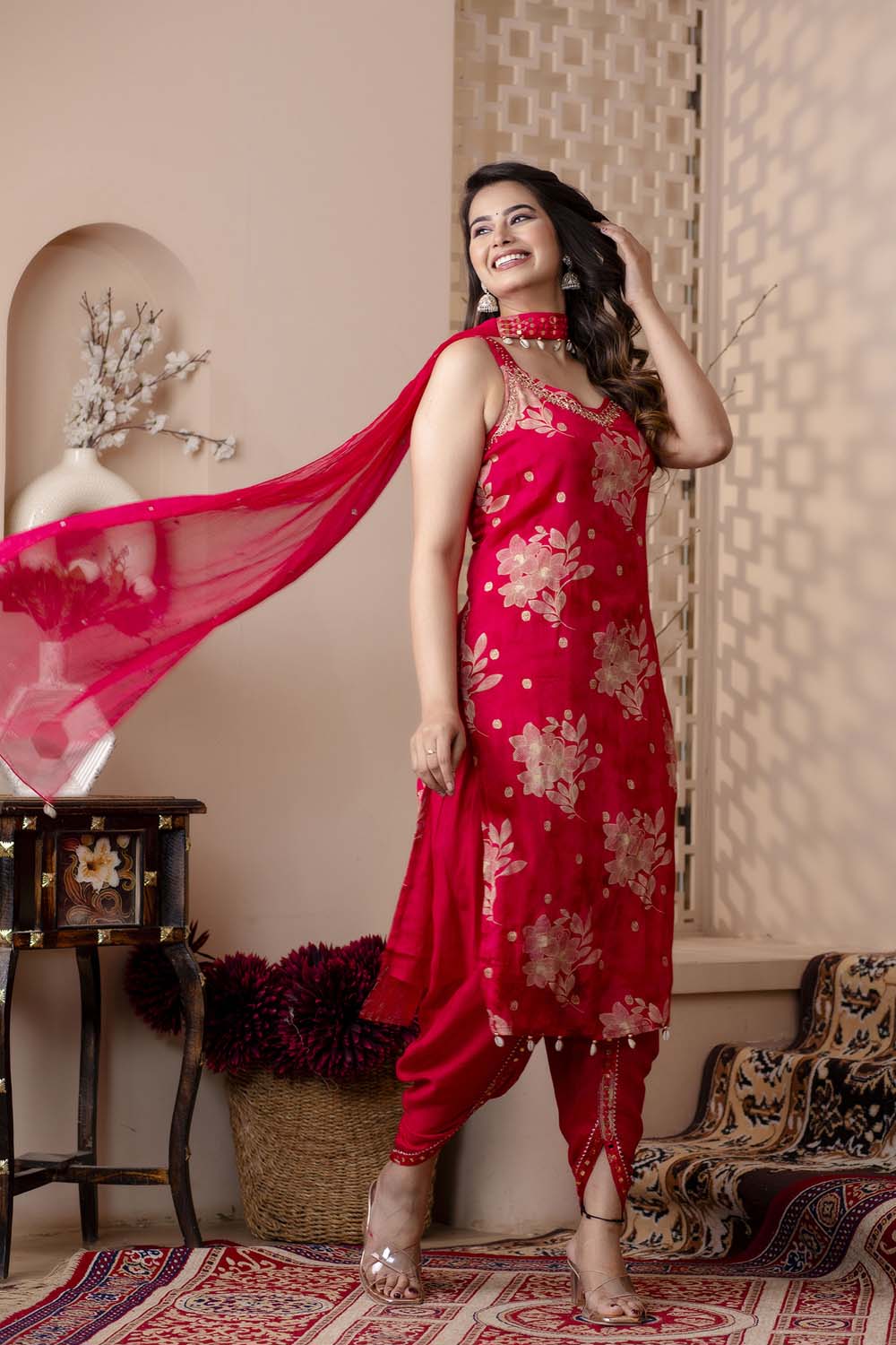 M Pink Chinon Strap Kurti 3 Pieces Set