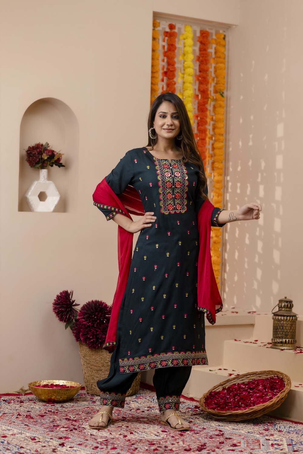 Kaira Bottle Green Partyqueen Afghani Kurti Dupatta Set