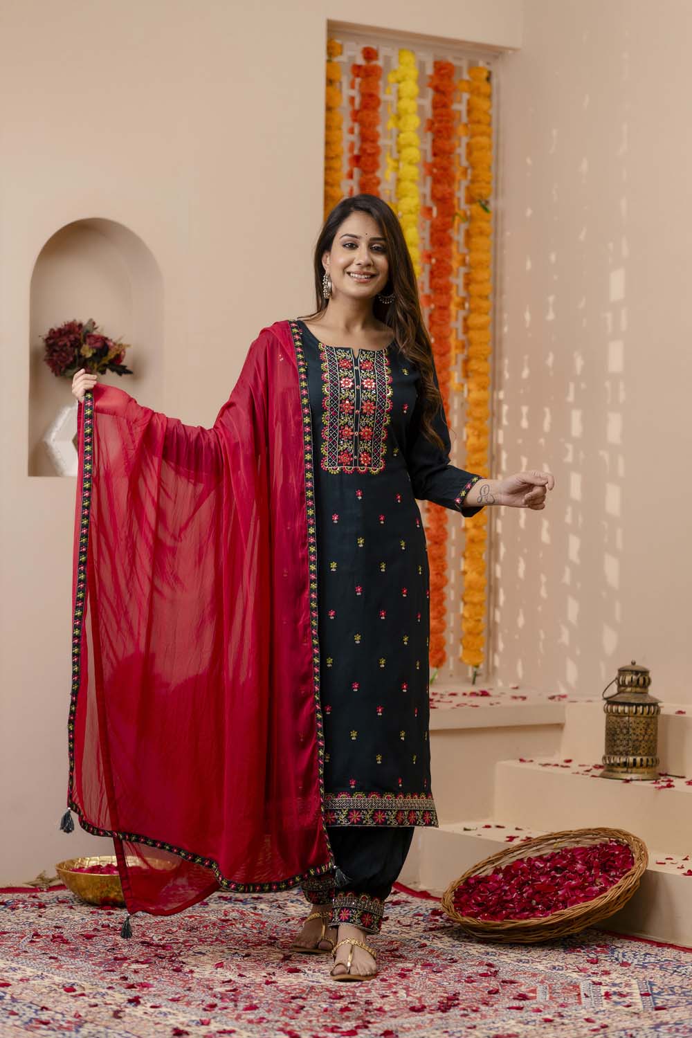 Kaira Bottle Green Partyqueen Afghani Kurti Dupatta Set
