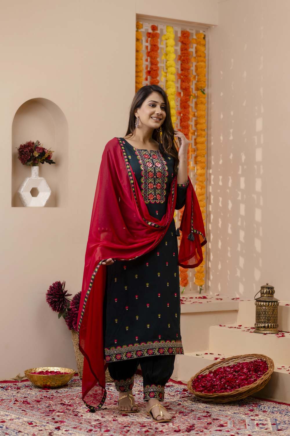 Kaira Bottle Green Partyqueen Afghani Kurti Dupatta Set