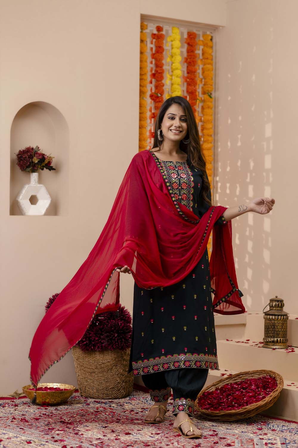 Kaira Bottle Green Partyqueen Afghani Kurti Dupatta Set