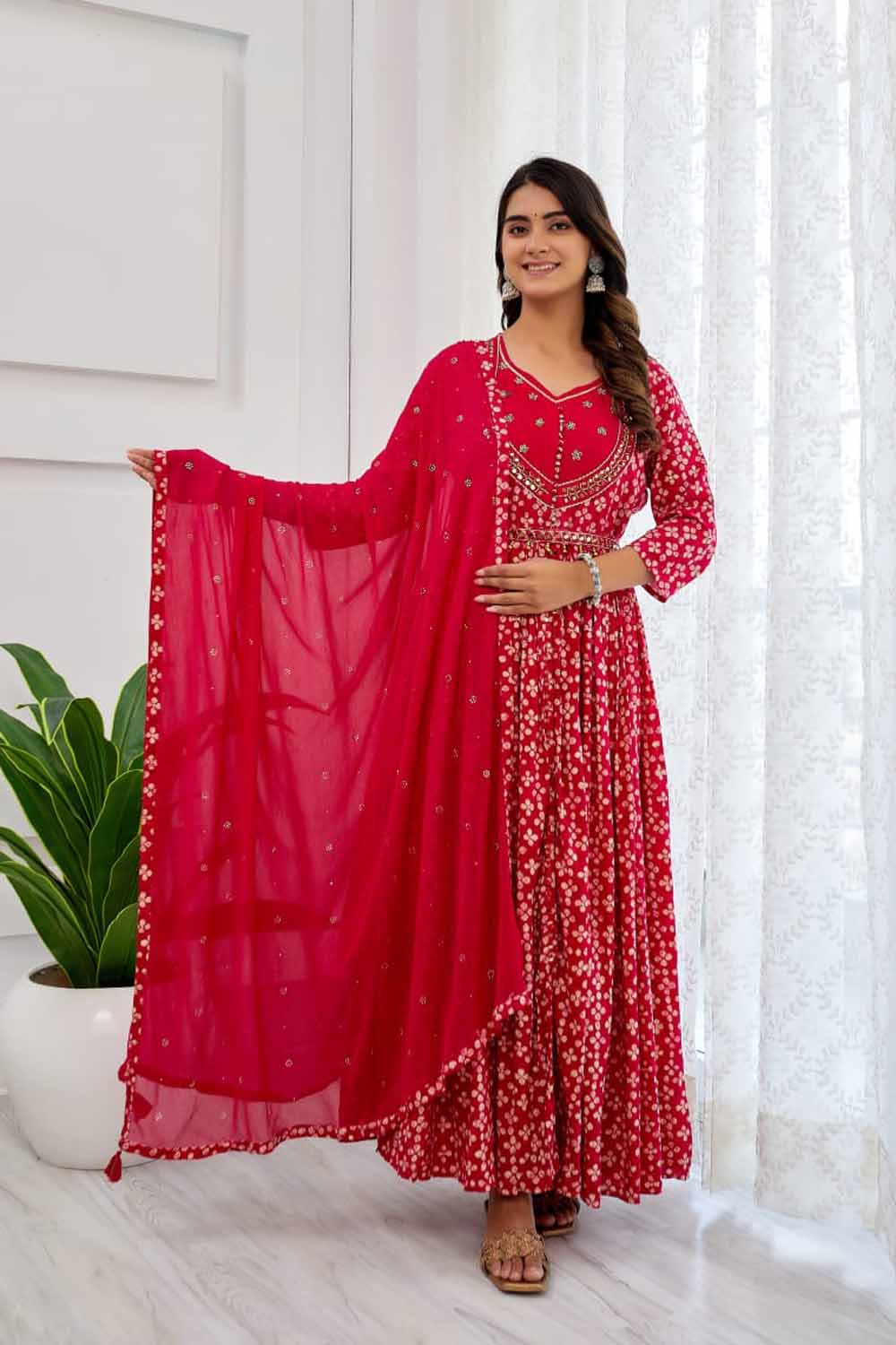 Pink PartyQueen Round Neck Front Cut Kurti Dupatta Set