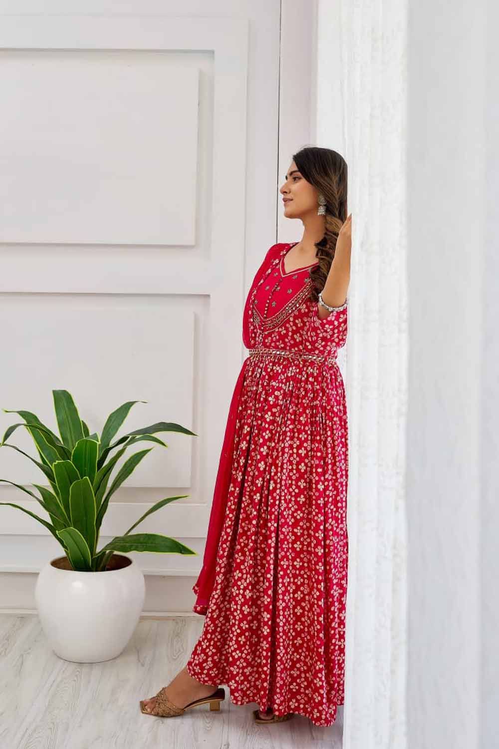 Pink PartyQueen Round Neck Front Cut Kurti Dupatta Set