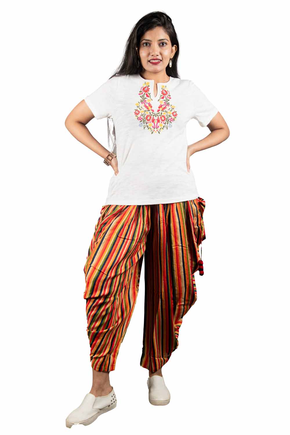 KAIRA WHITE JERSEY EMBROIDERED WESTERN T-SHIRT