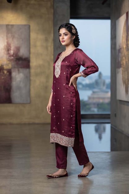 Megenta Straight Cut Kurti With Pant With Dupatta 3 Pcs Set