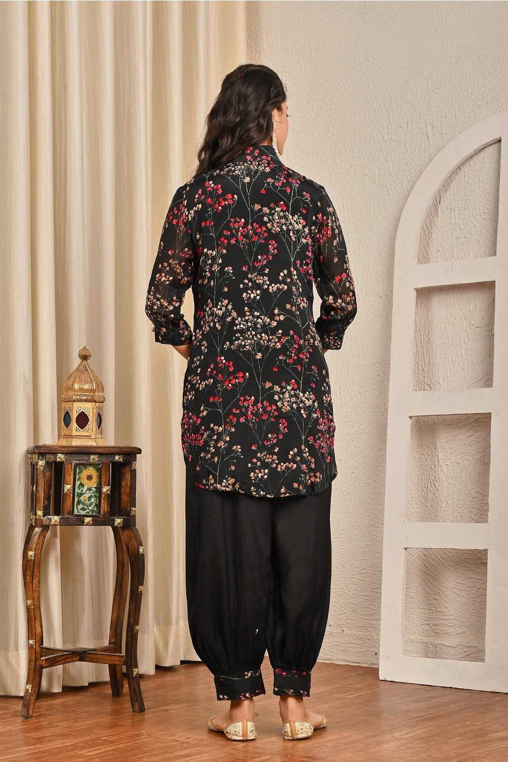 Black Printed Chinon Kurti 2 Pieces Set