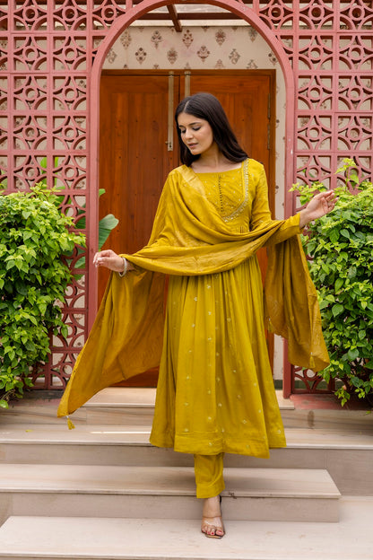 M Green Chinon Frock Kurti 3 Pieces Set