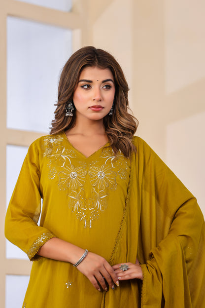 Buff Fabric Mall Cotton Kurti Pant Dupatta 3Pcs Set