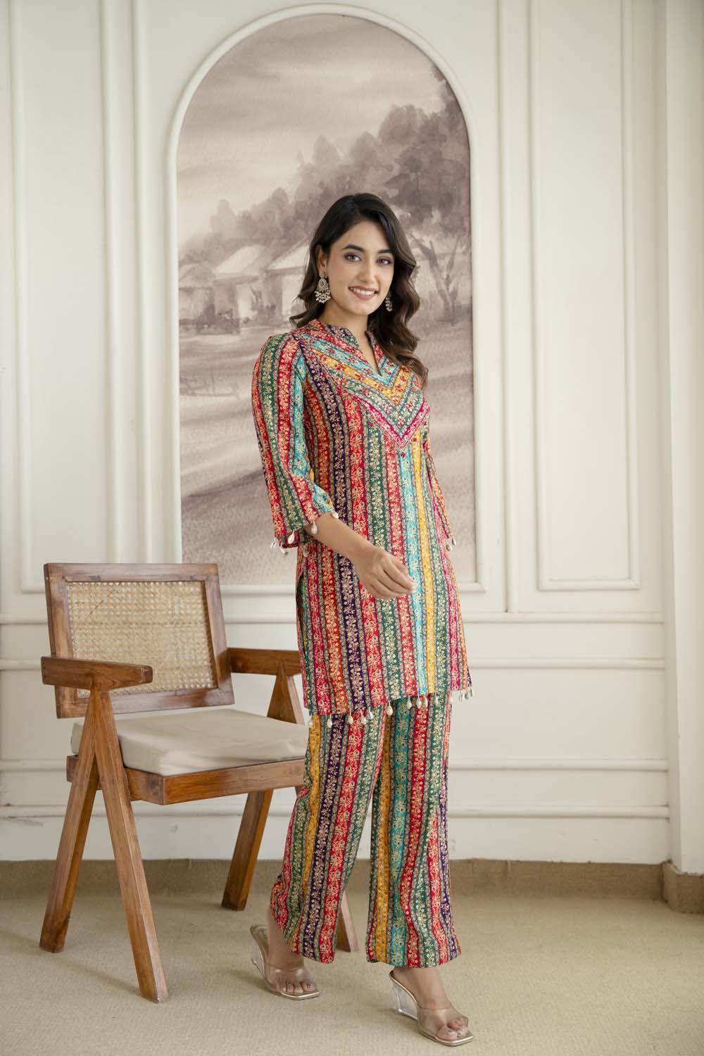 Multi Cord set Kurti Pattern Short Straight Cut
