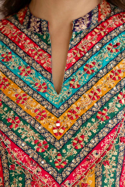 Multi Cord set Kurti Pattern Short Straight Cut