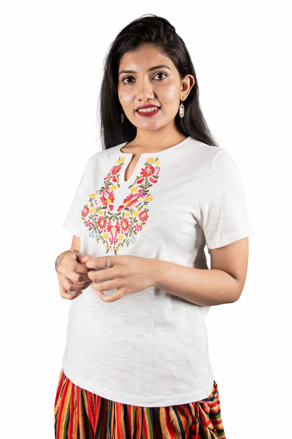 KAIRA WHITE JERSEY EMBROIDERED WESTERN T-SHIRT